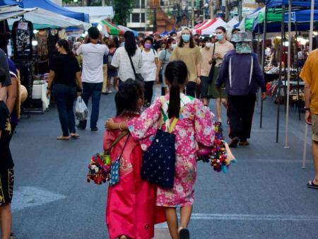 Old City, Tha Phae Gate & Walking Street