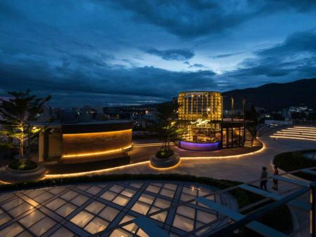 MAYA Lifestyle Shopping Center