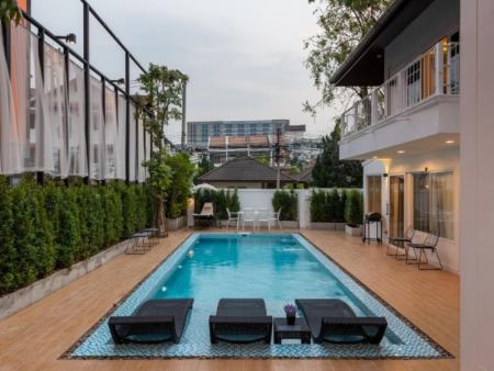Nimman Villa 17
