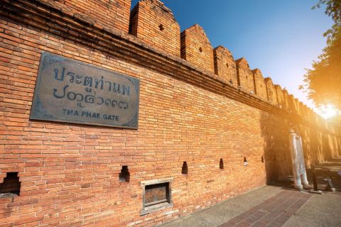 Old City, Tha Phae Gate & Walking Street